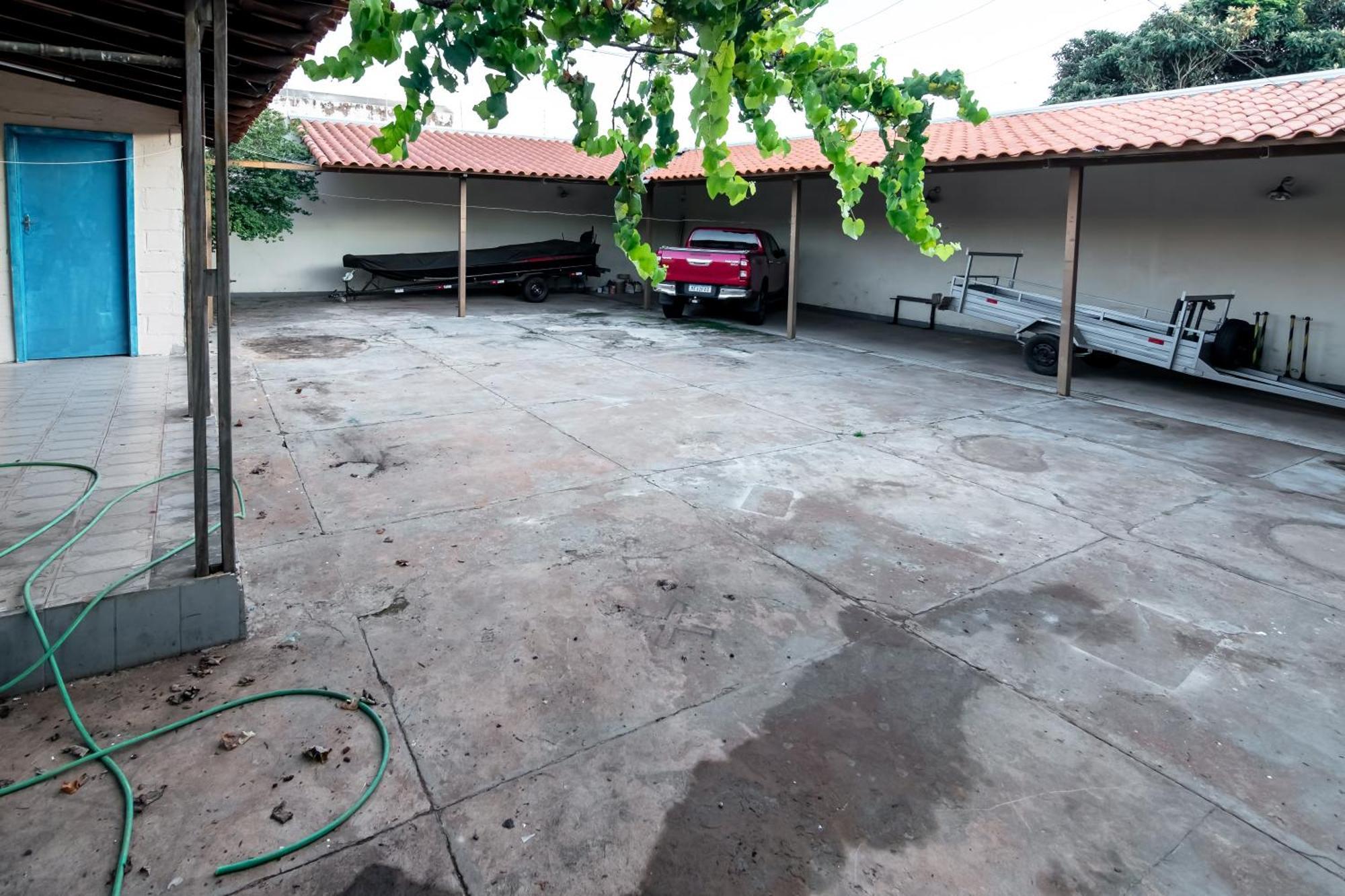 Отель Pousada Roosevelt Quarto 04 - Pousada Central Prox Rodoviaria E Dist Industrial Уберландия Экстерьер фото